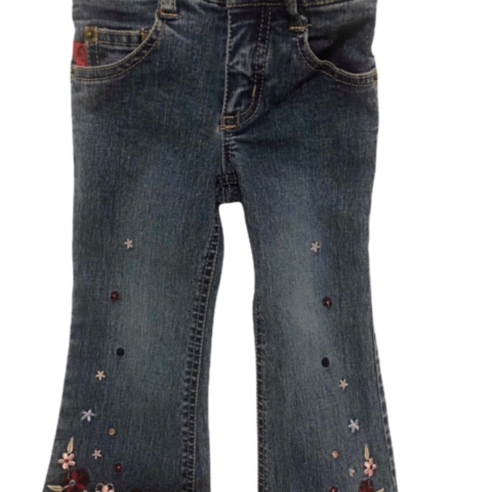 Let me b Girls Embroidered Jeans 2 T 3 for $15